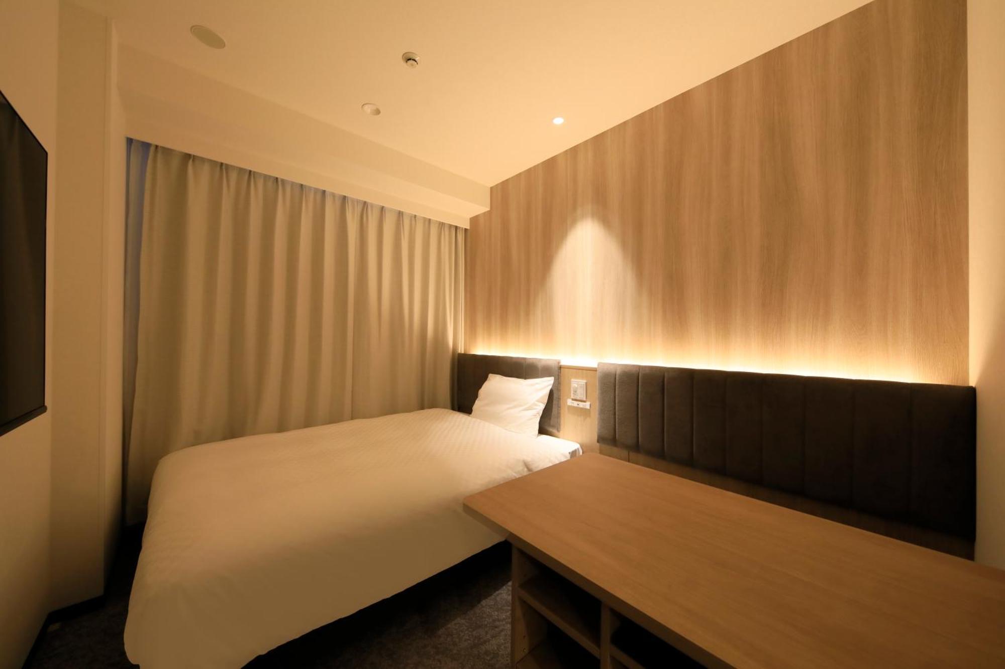 Via Inn Prime Sapporo Odori Rum bild